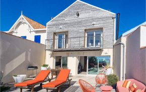 4 Bedroom Stunning Home In Fouras